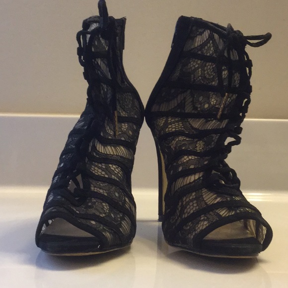 JUSTFABULOUS suede& lace peep-toe booties SZ 7 - Picture 4 of 6